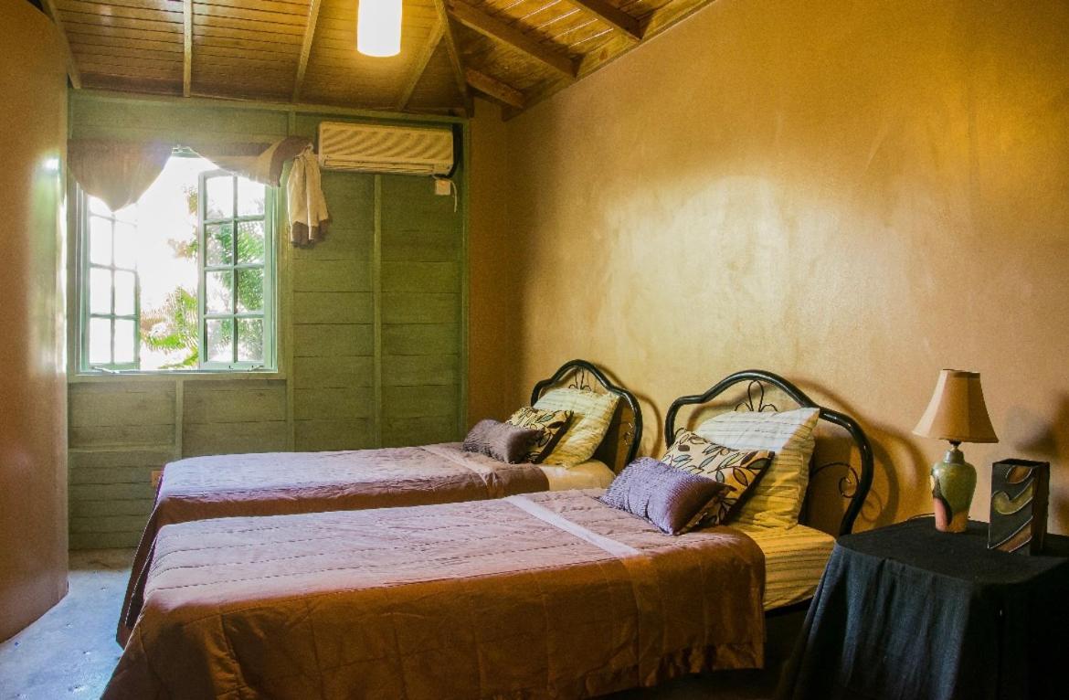 One32 Guest House Κίνγκστον Εξωτερικό φωτογραφία